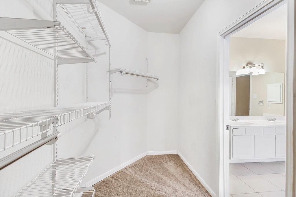 1814 Parkfair Court - Photo 26