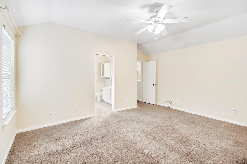 1814 Parkfair Court - Photo 23
