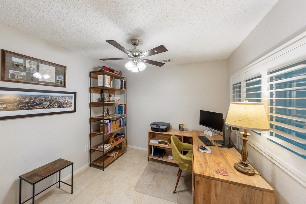 18040 Bal Harbour Drive - Photo 19