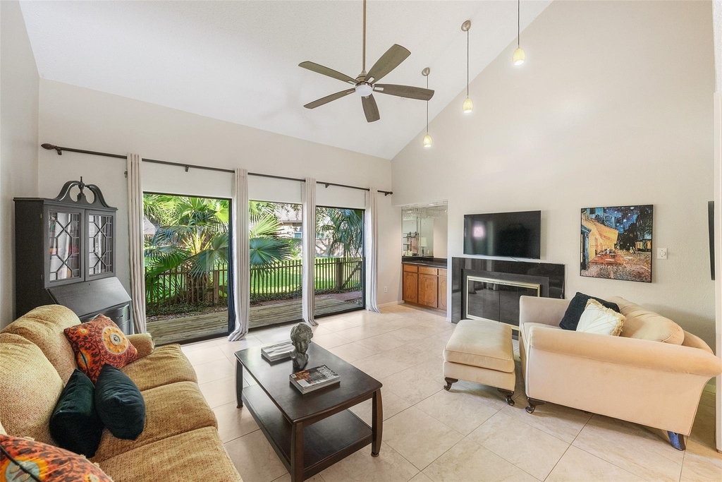 18040 Bal Harbour Drive - Photo 6