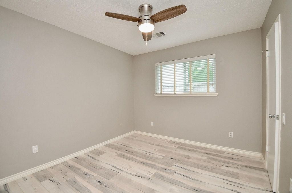 2119 Glen Knoll Drive - Photo 30