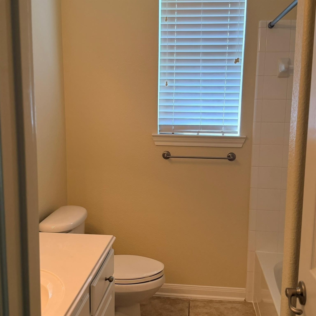 21406 Avalon Queen Drive - Photo 24