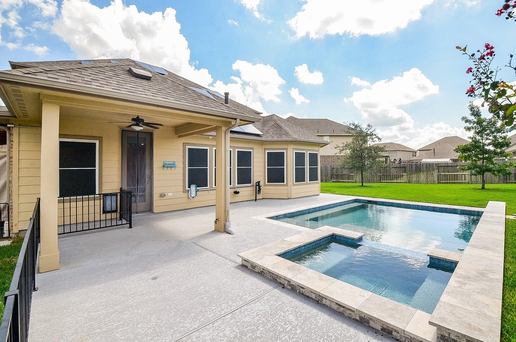 21303 Adela Point - Photo 30