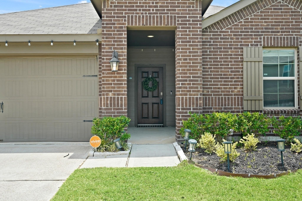 21047 Warrender Terrace Lane - Photo 2