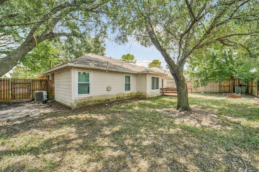 14606 Vaughnville Drive - Photo 21