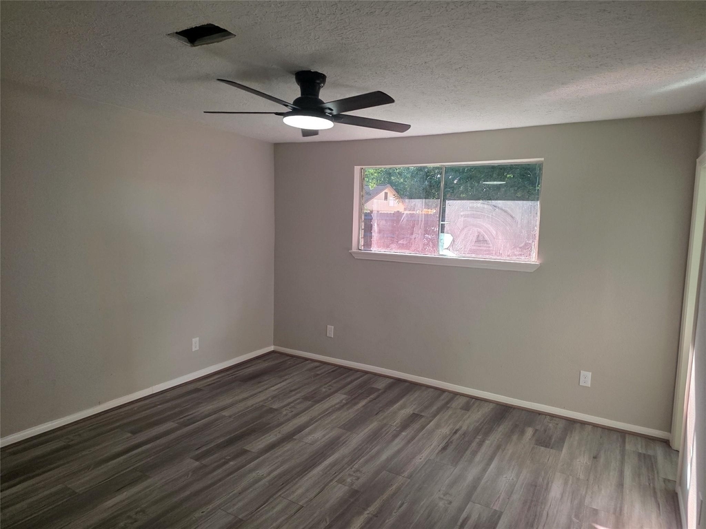 10911 Sagecrest Lane - Photo 2
