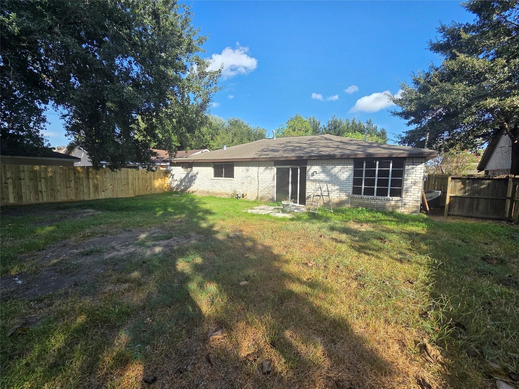 10911 Sagecrest Lane - Photo 8