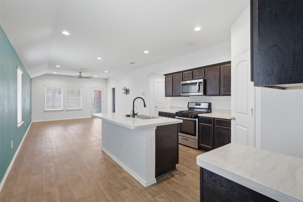 16826 Short Pines Drive - Photo 2