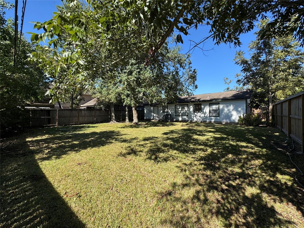 514 Bertloma Street - Photo 23
