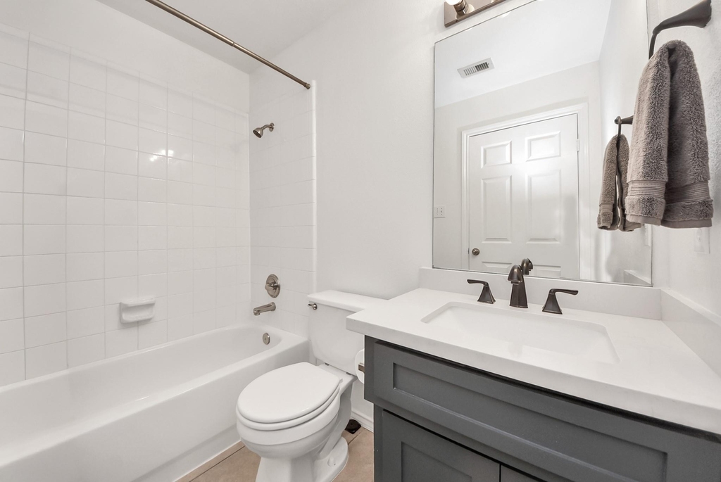 1117 Palmer Street - Photo 5