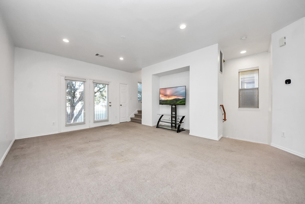 1117 Palmer Street - Photo 7