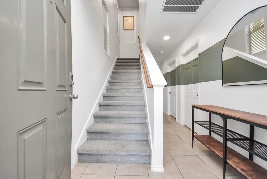 1117 Palmer Street - Photo 1