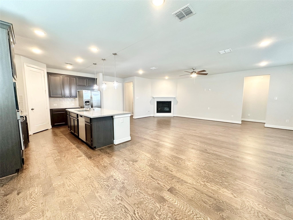 9218 Rocking Plain Lane - Photo 13