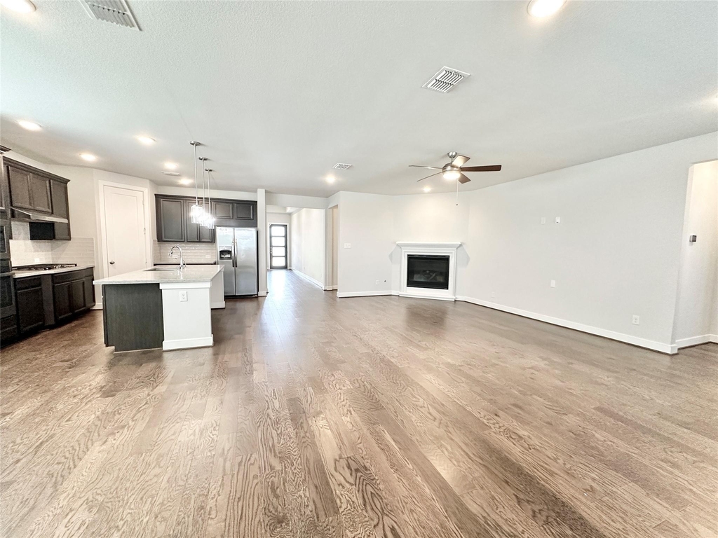 9218 Rocking Plain Lane - Photo 14