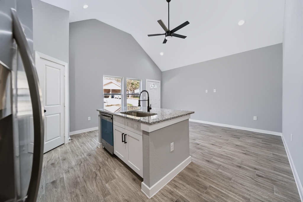 16733 E Hammon - Photo 13