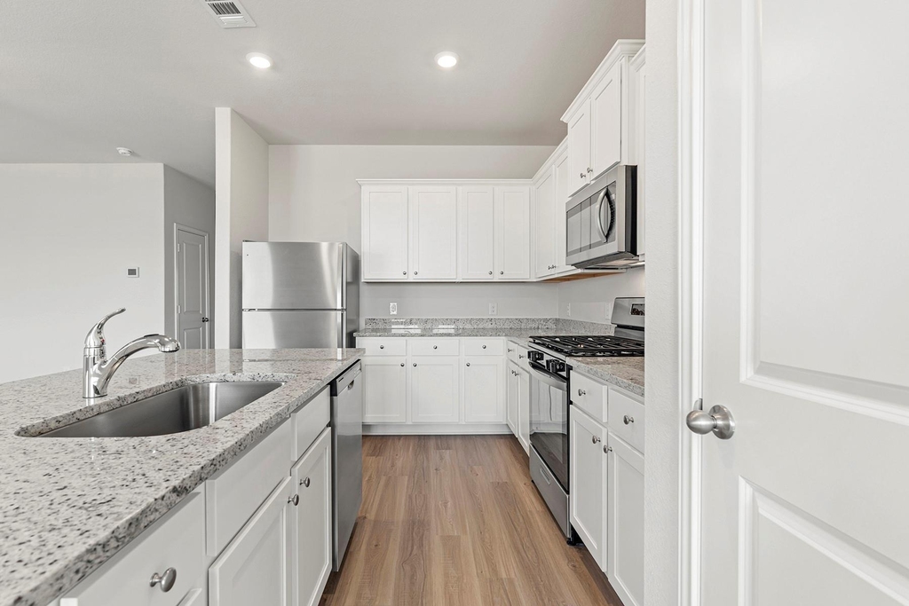 8843 New Jade Drive - Photo 3