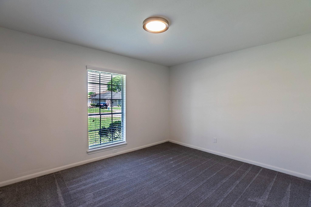 3320 Wentworth Street - Photo 23