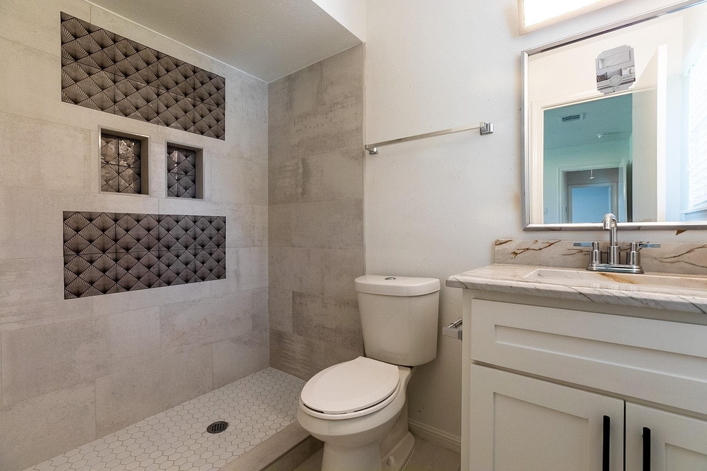 3320 Wentworth Street - Photo 32