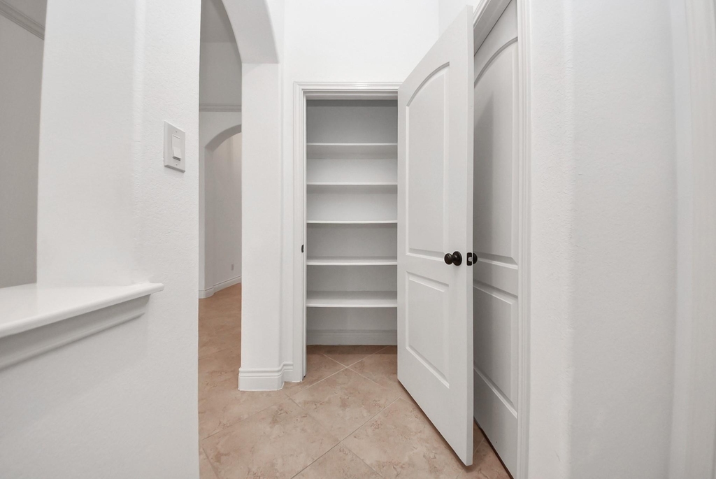 27126 Ashley Hills Court - Photo 18
