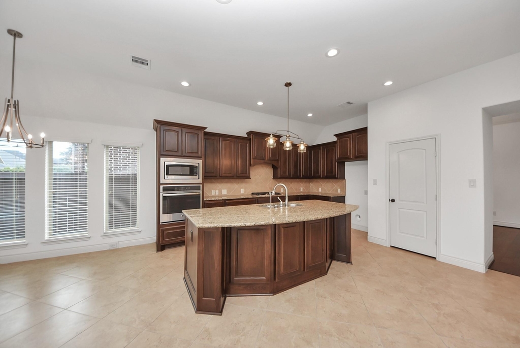 27126 Ashley Hills Court - Photo 31