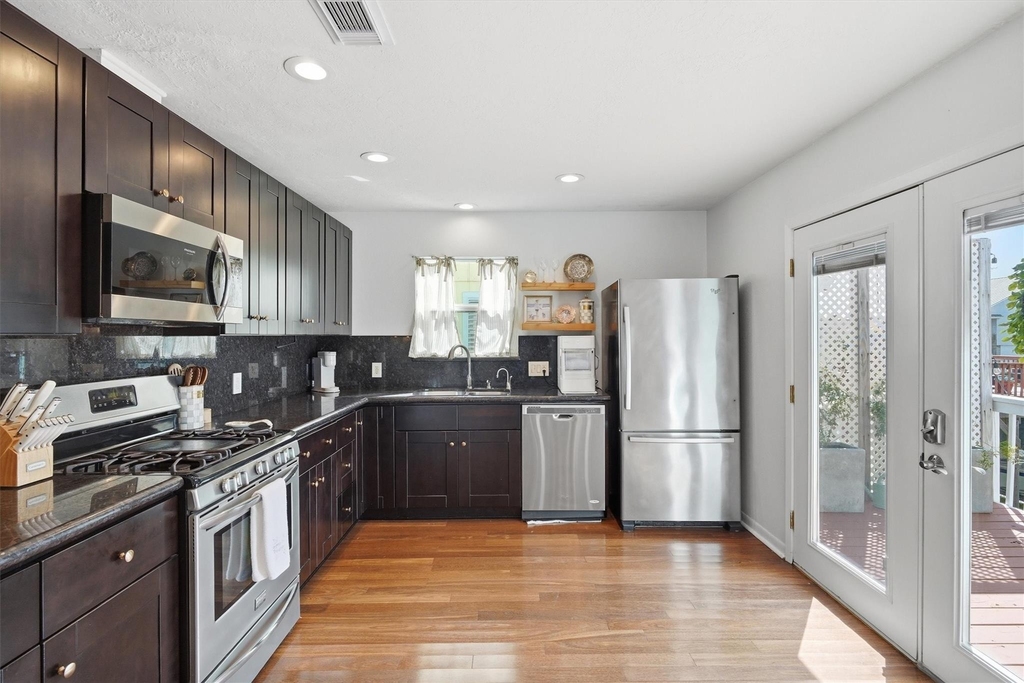 1078 Redfish Street - Photo 18