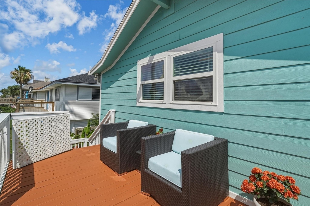 1078 Redfish Street - Photo 15