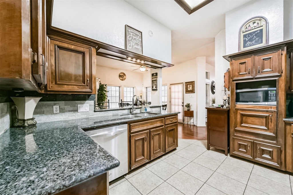 338 Grand Oaks Boulevard - Photo 14