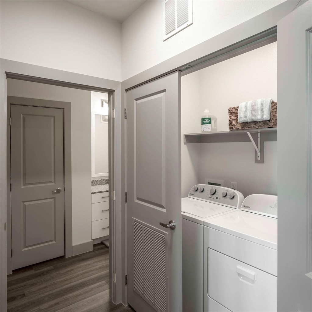 13958 Cottingham Road - Photo 7