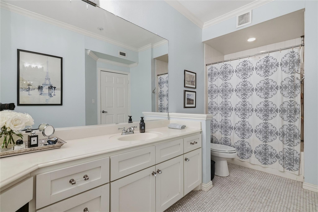 2100 Welch Street - Photo 10