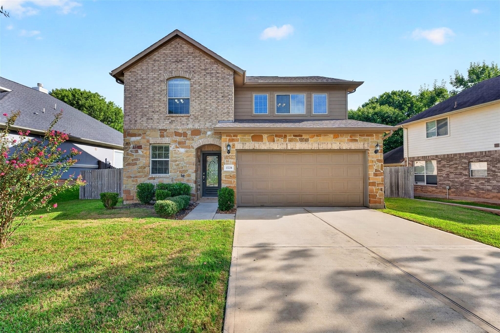 13238 Enchanted Way Drive - Photo 2