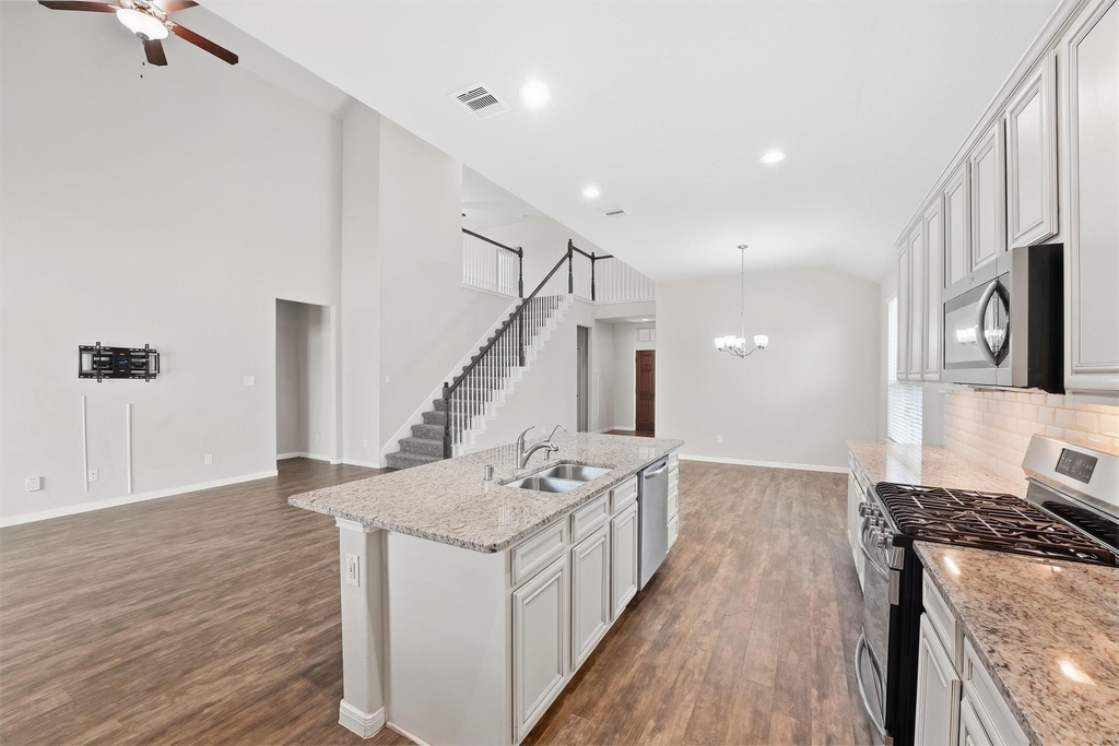 14358 Whitetop Peak Court - Photo 10