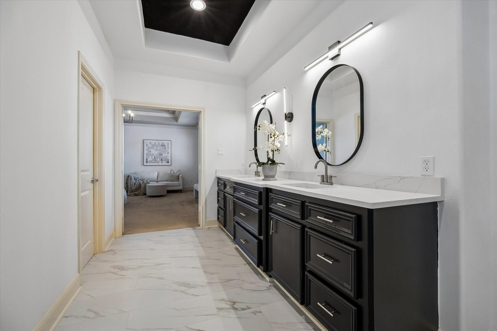 4523 Maple Street - Photo 23