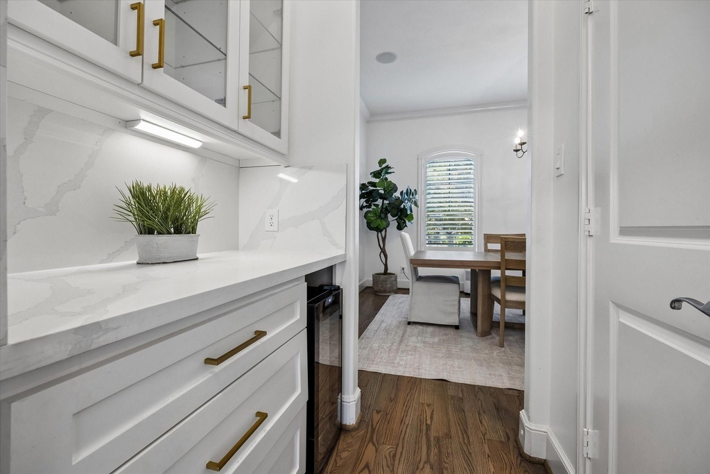 4523 Maple Street - Photo 17