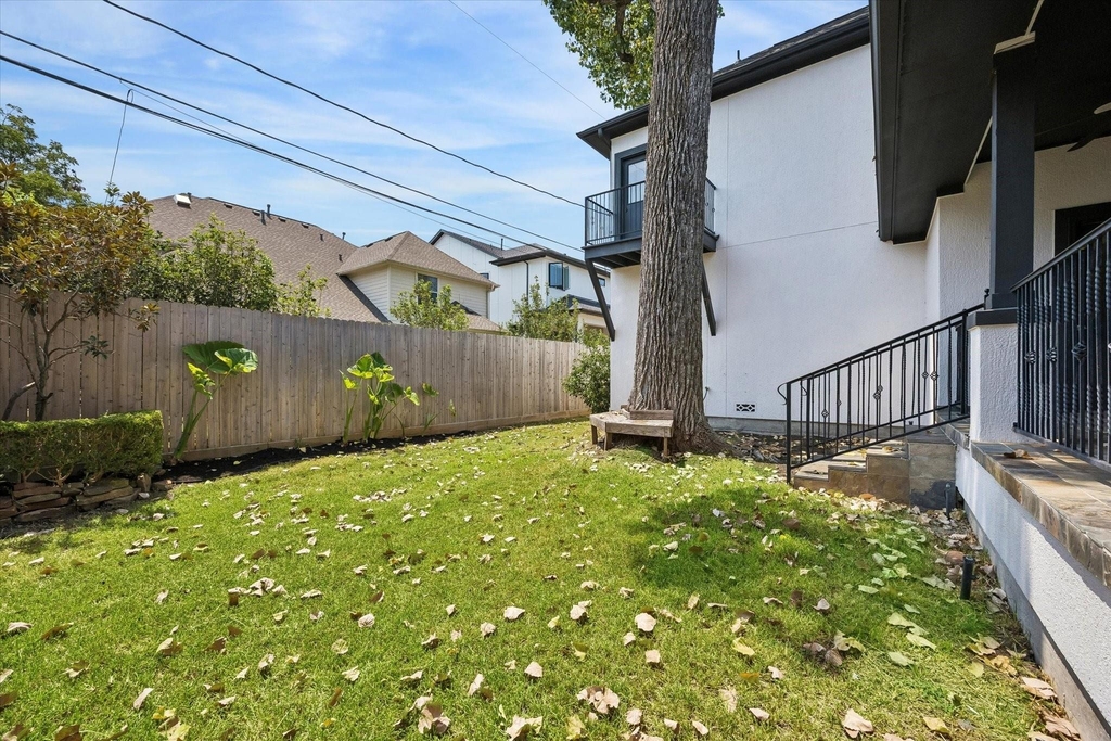 4523 Maple Street - Photo 35