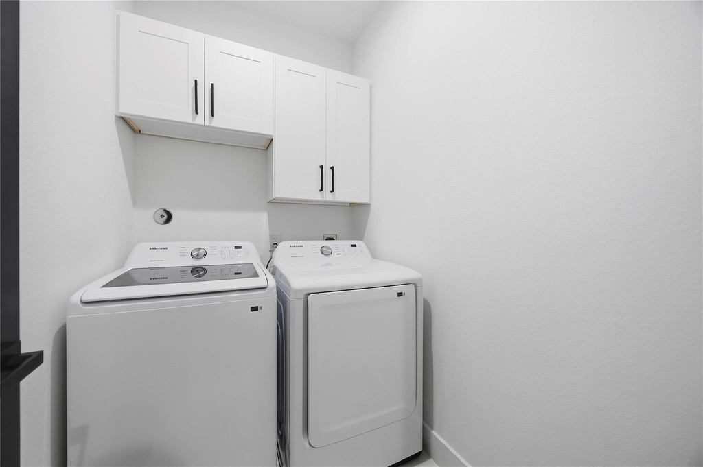 7932 Boy Street - Photo 21