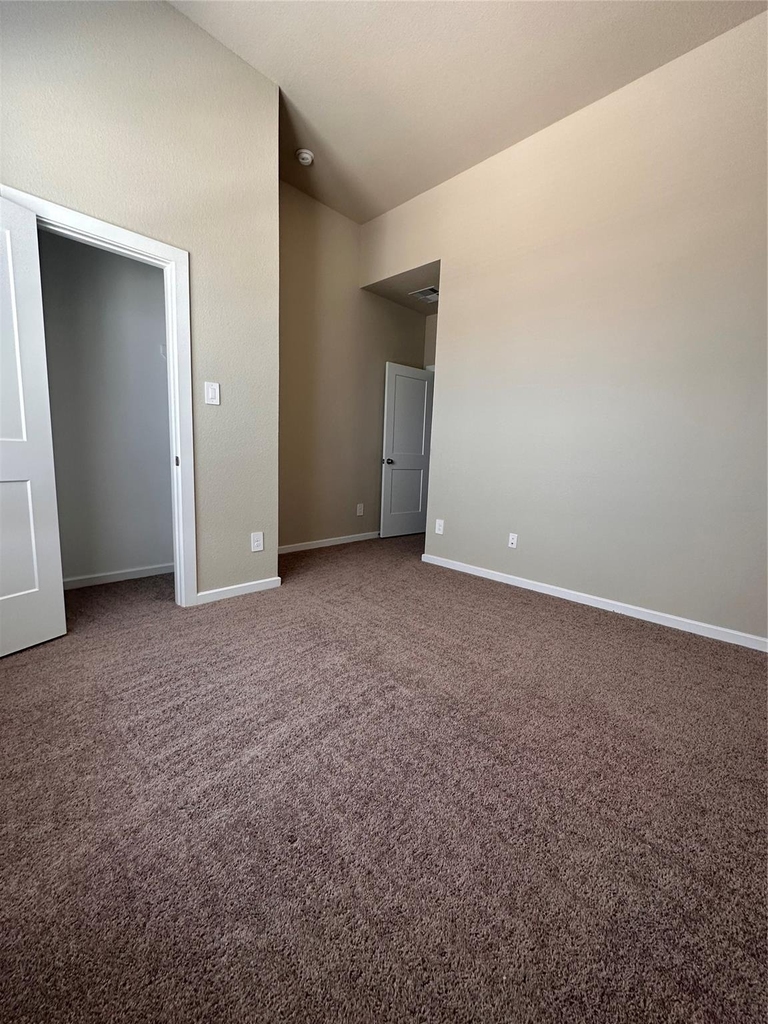 1523 Rustling Creek Drive - Photo 16