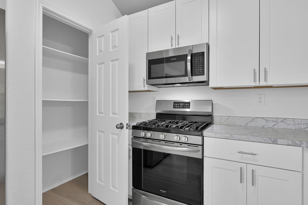 21011 Twining Rose Lane - Photo 6