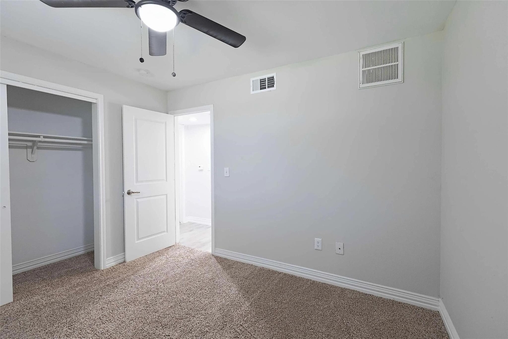 132 Oyster Creek Drive - Photo 12