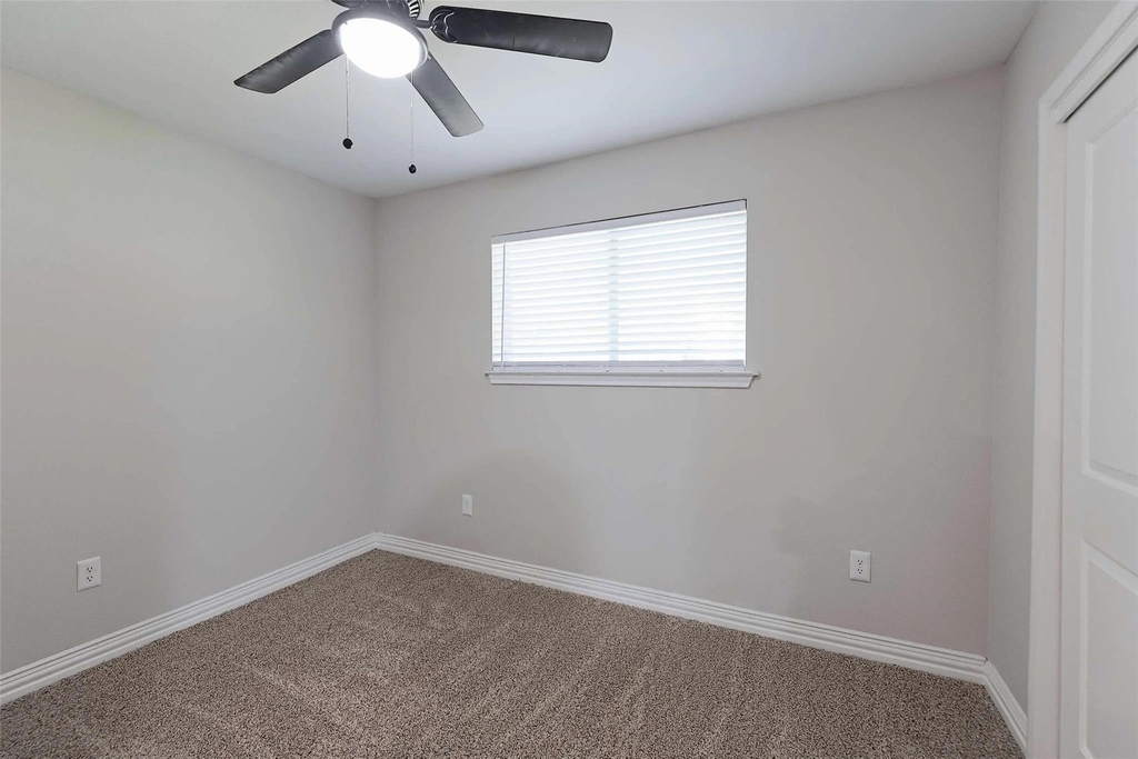 132 Oyster Creek Drive - Photo 16