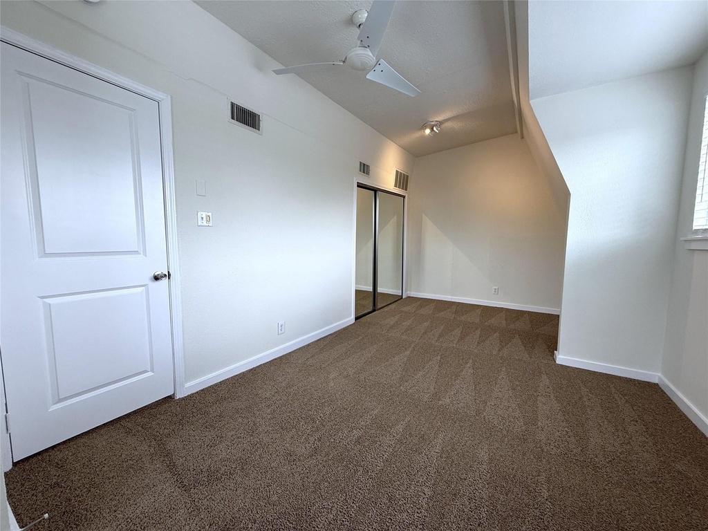 513 W Main Street - Photo 15