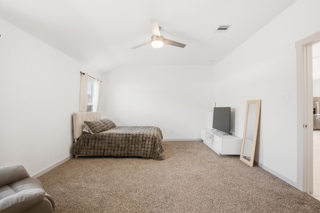 29518 Gordon Sevilla Street - Photo 15