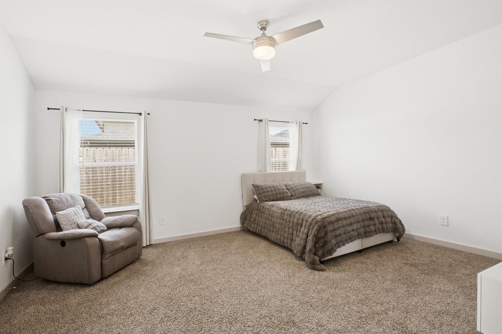 29518 Gordon Sevilla Street - Photo 14