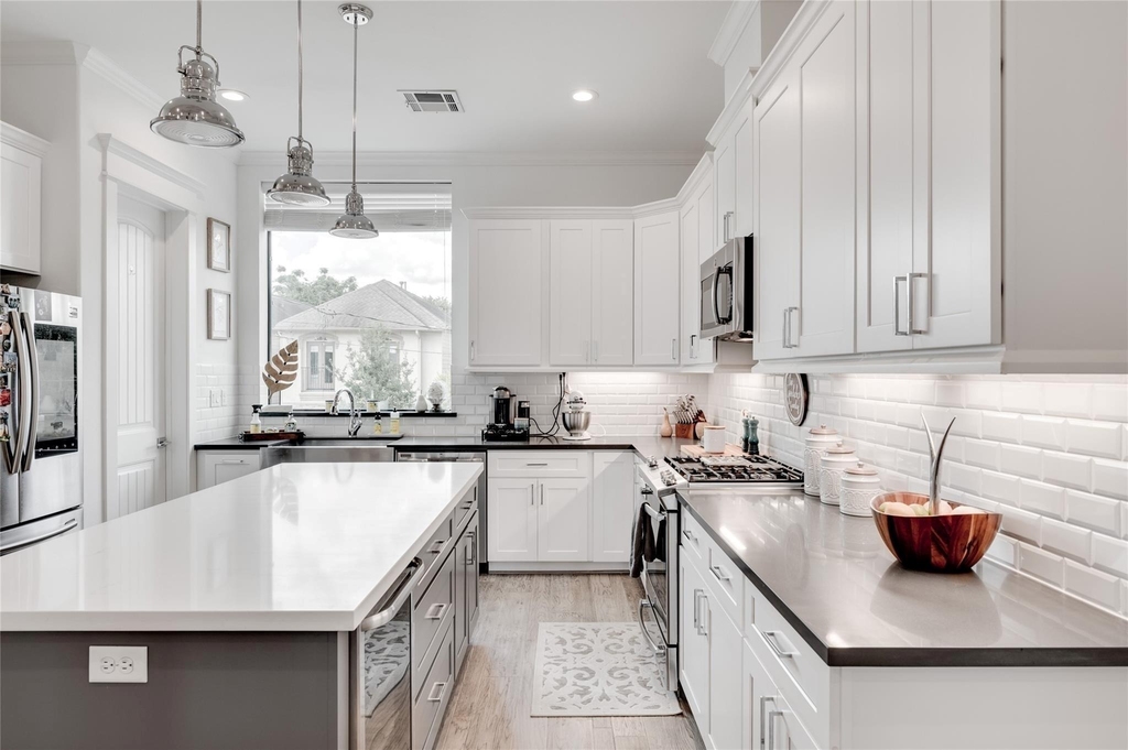 2214 Arabelle Street - Photo 10