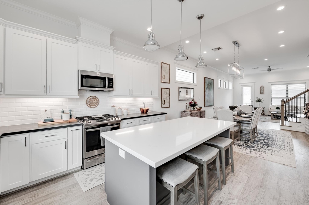 2214 Arabelle Street - Photo 9