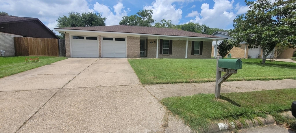 1807 Sleepy Creek Way - Photo 0