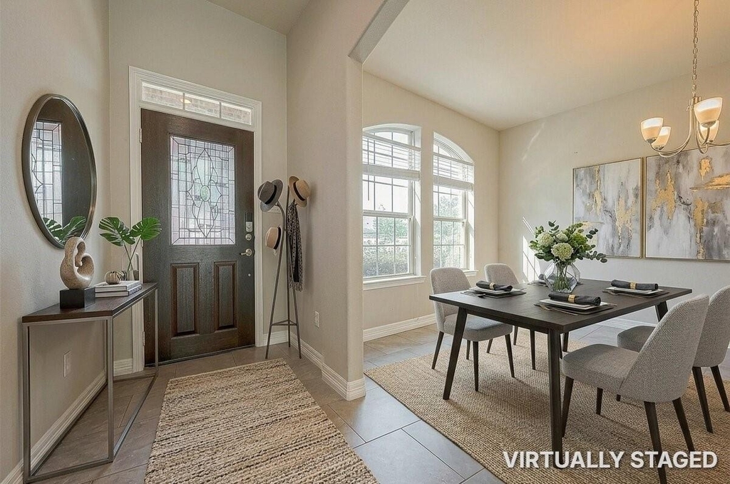 223 Sintra Lake Way - Photo 5