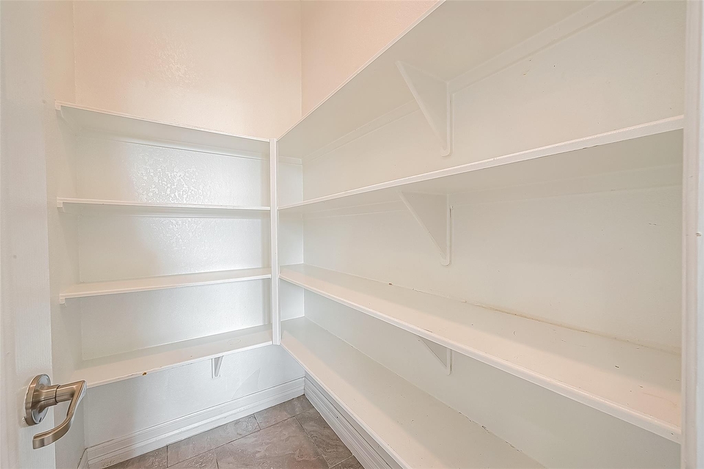 223 Sintra Lake Way - Photo 16