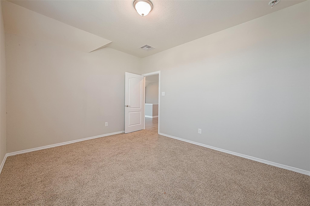223 Sintra Lake Way - Photo 29