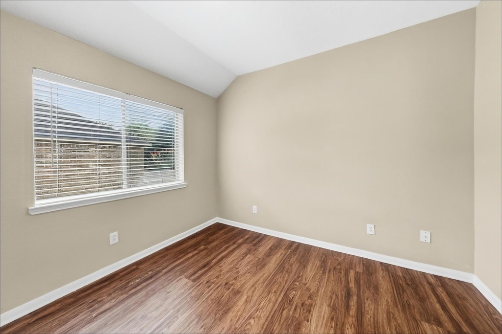 20263 Eden Pines - Photo 13