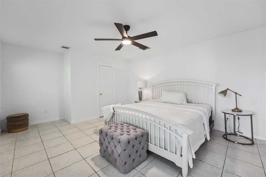 805 Parkstone Drive - Photo 6